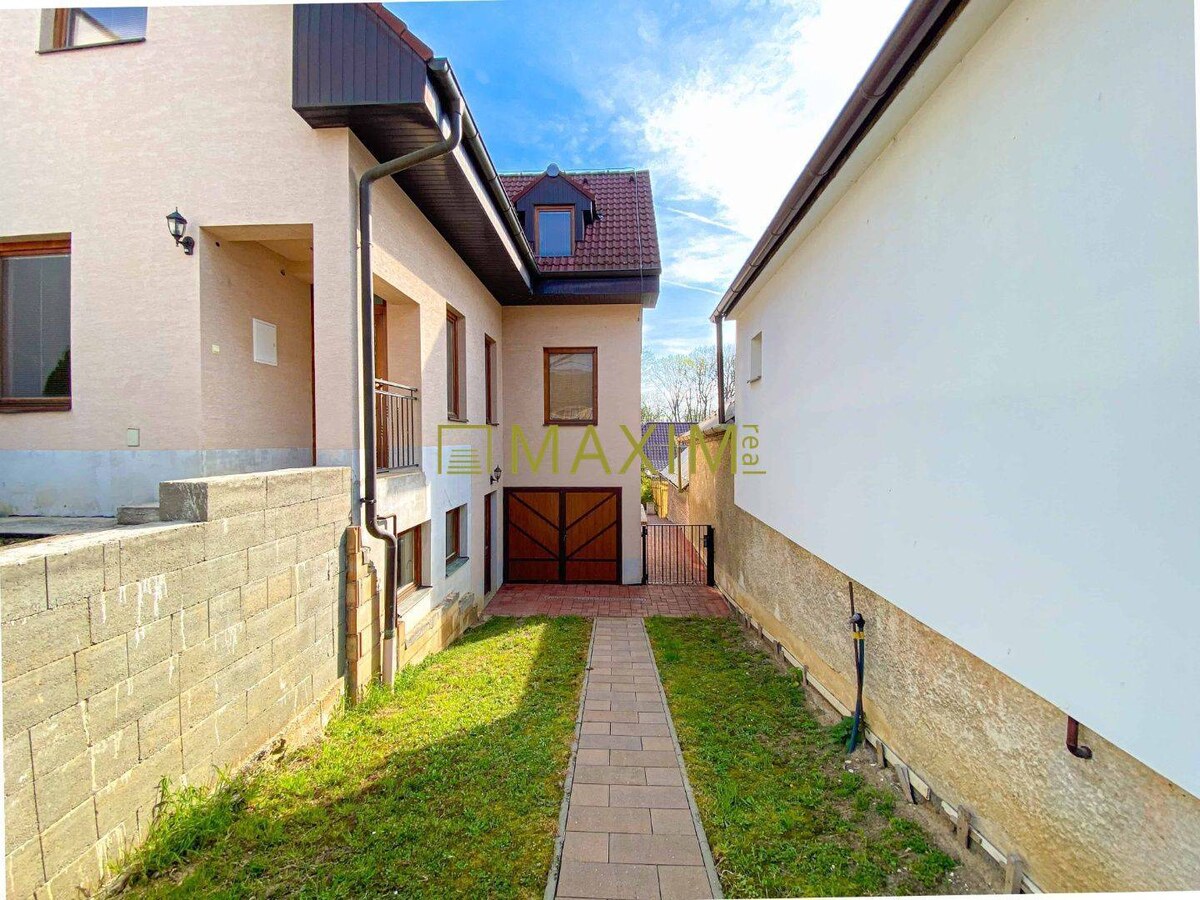 REZERVOVANÉ 5-izbový rodinný dom, Kátlovce — foto 6