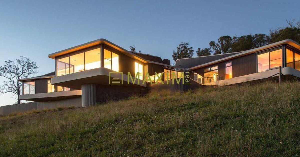 Slnečný takmer hektárový pozemok (9410m²) v k.ú. Kuchyňa s nádherným p — foto 10