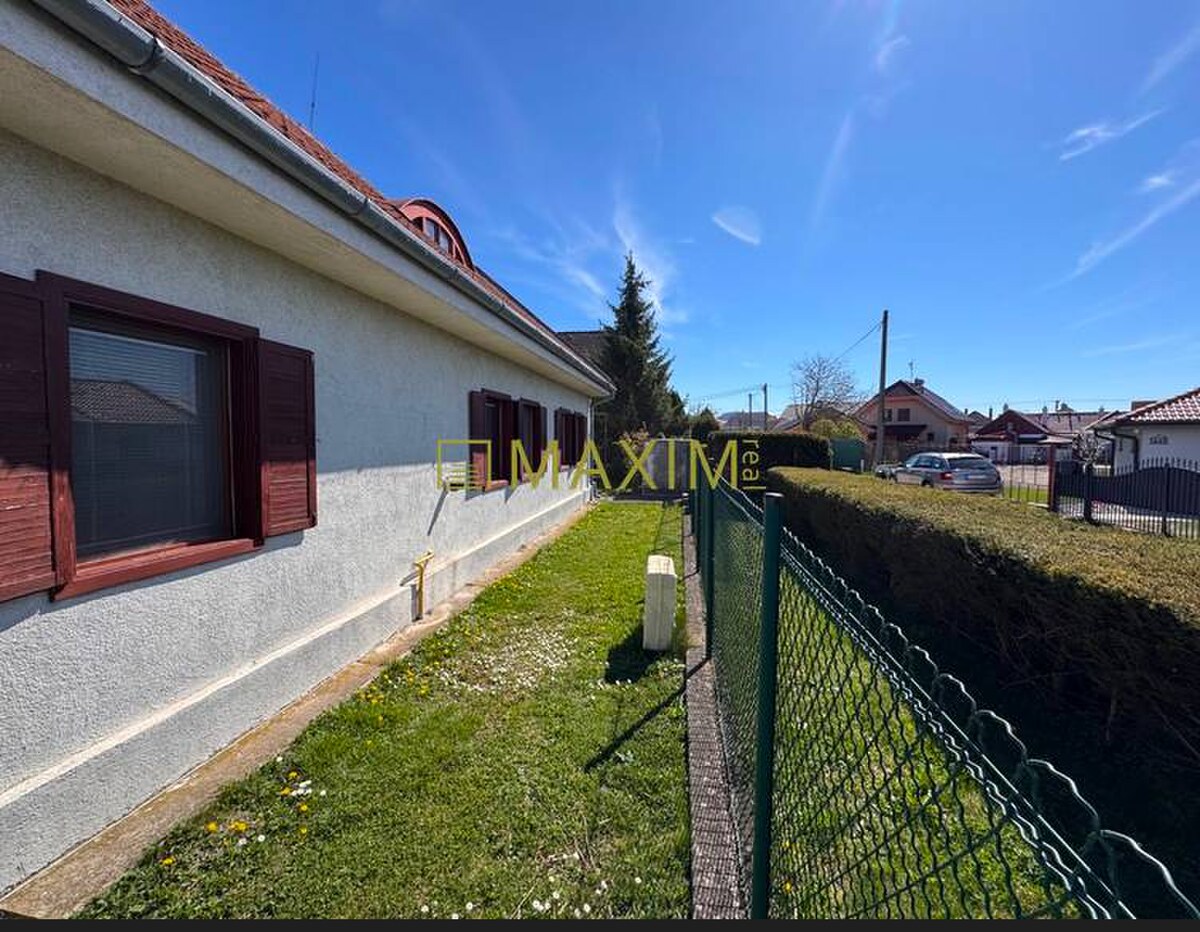 Rodinný dom v obci Kuchyňa — foto 18