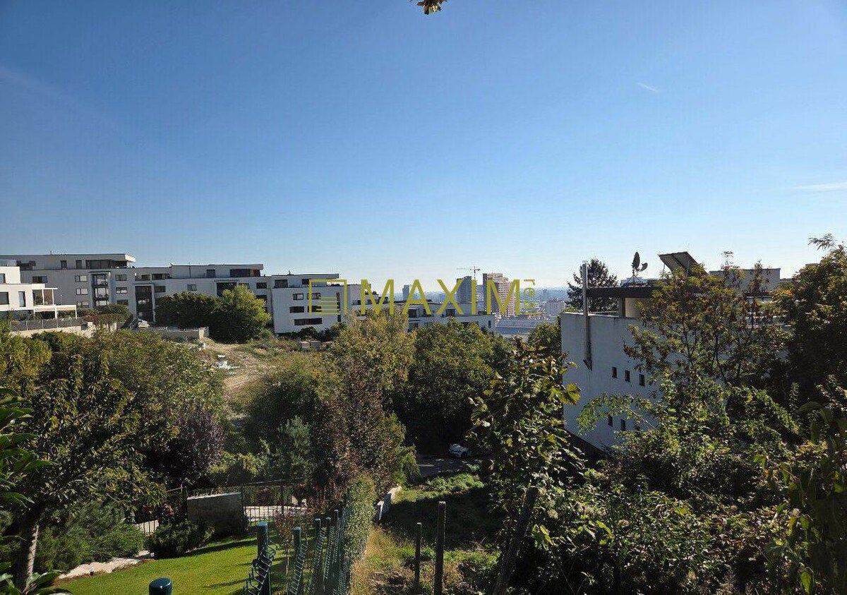 Ponúkame na predaj pozemok na ulici Vtáčie údolie — foto 6