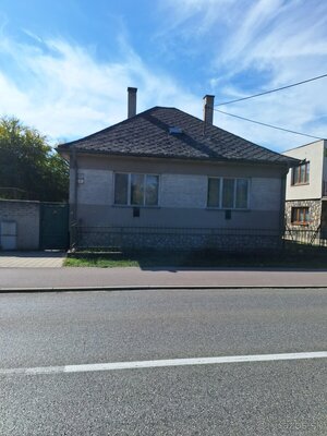 Rodinný dom v Malackách, pozemok 630 m² a výborná lokalita — foto 1