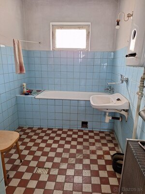 Rodinný dom v Malackách, pozemok 630 m² a výborná lokalita — foto 7