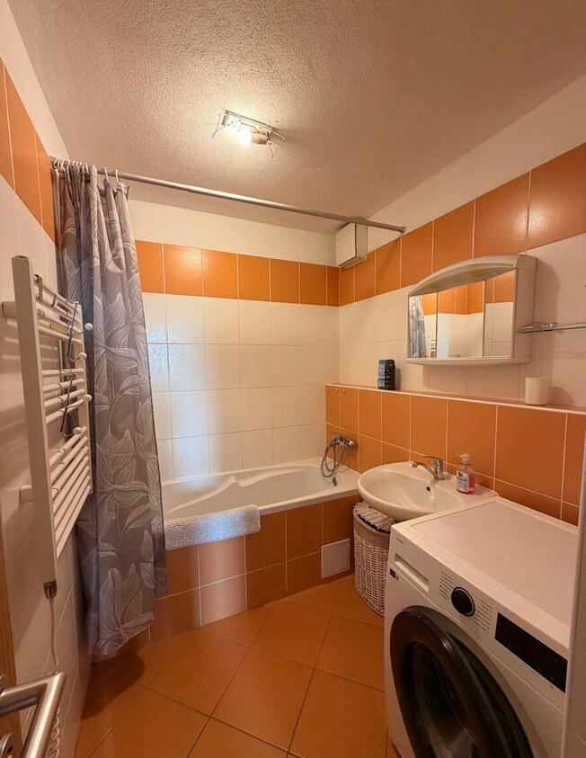 4-izbový byt, Bratislava/Nové Mesto, ulica Nová Rožňavská — foto 12