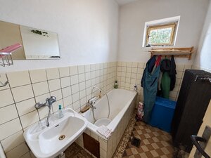 RODINNÝ DOM S ROZĽAHLÝM POZEMKOM 2 951 m² A PRÍSTAVBOU | BAB — foto 14