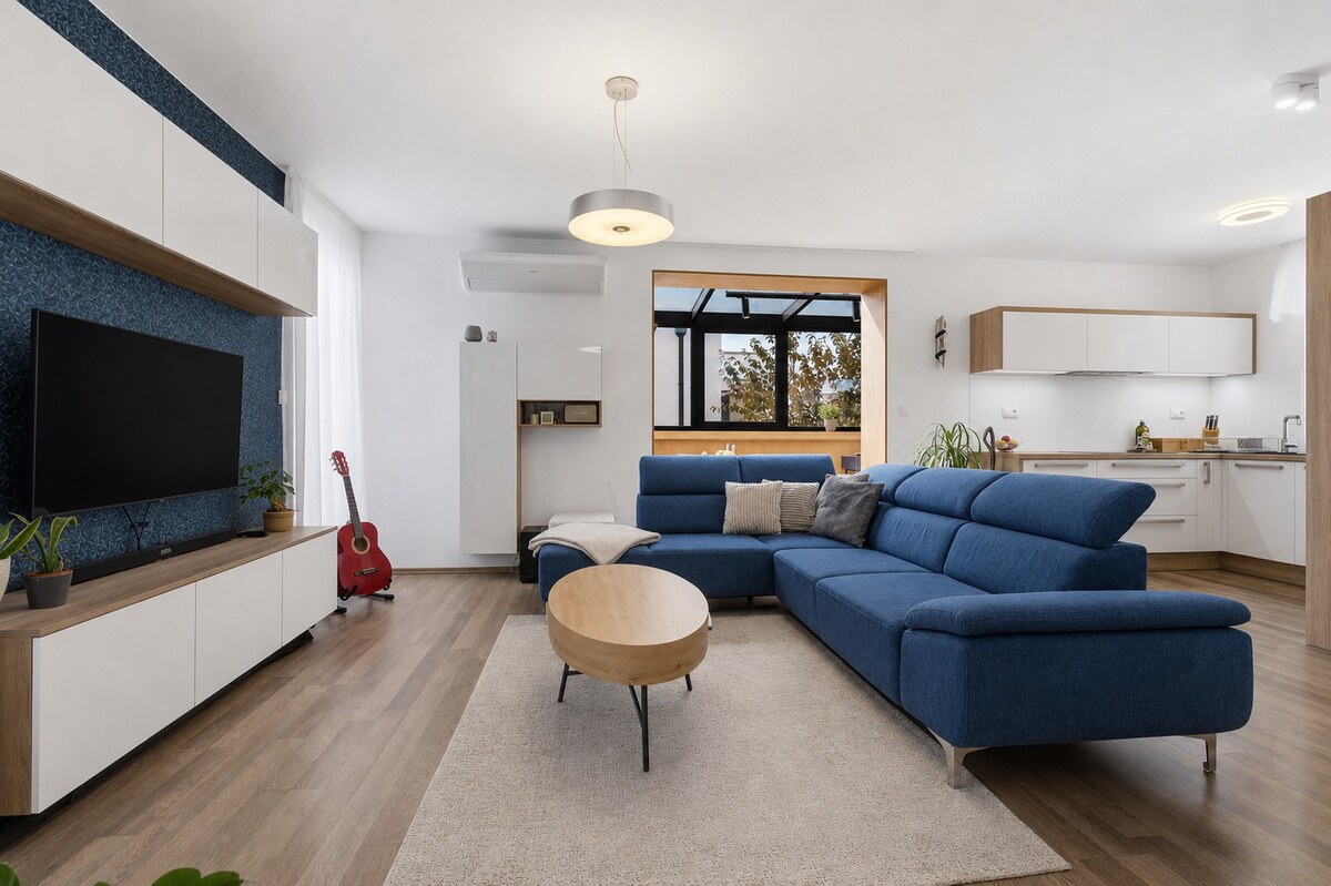 GRAVITAS | Zariadený 3,5 izbový byt/50m2 terasa/2 parkovacie miesta
