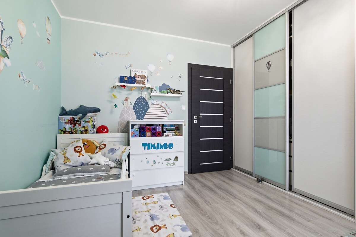 GRAVITAS | Zariadený 3 izb.byt, 229 m2 záhrada- 2 parkovacie miesta — foto 12