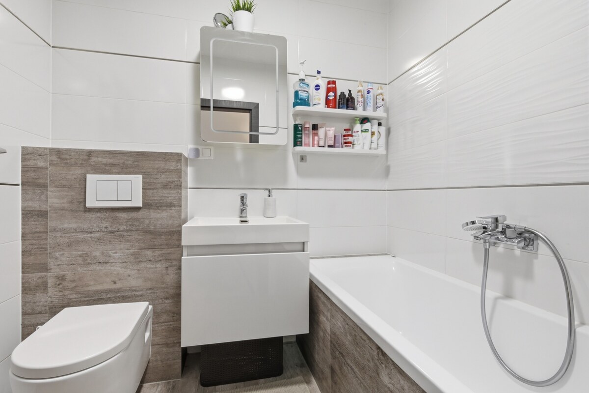 GRAVITAS | Zariadený 3 izb.byt, 229 m2 záhrada- 2 parkovacie miesta — foto 13