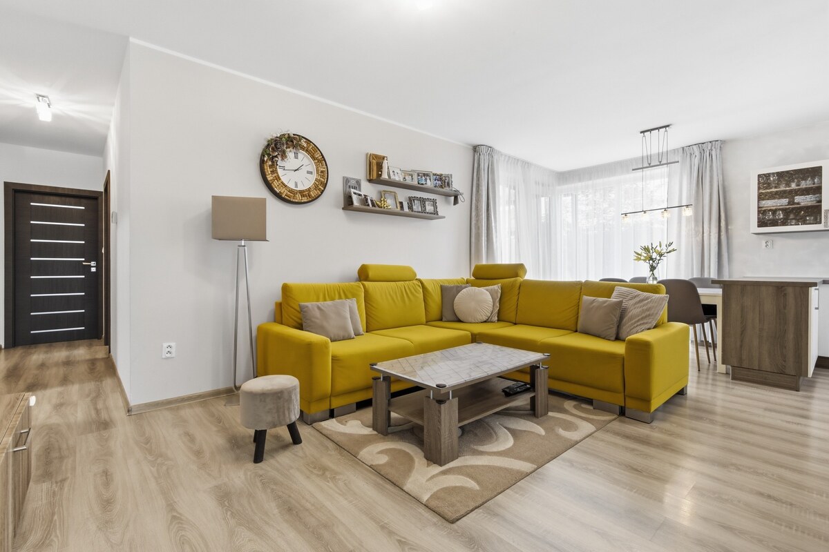 GRAVITAS | Zariadený 3 izb.byt, 229 m2 záhrada- 2 parkovacie miesta — foto 4