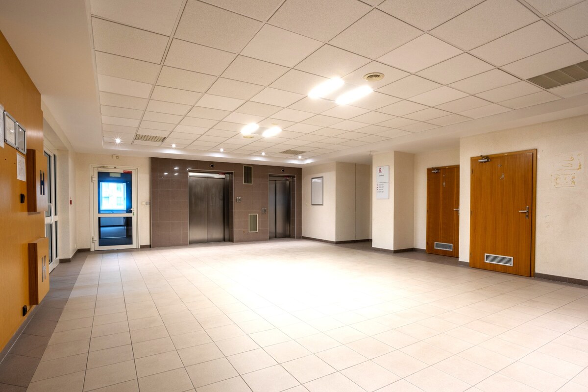GRAVITAS | Nové Kancelárie na Prenájom od 85m2 | Jarabinková ulica — foto 11