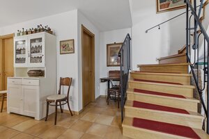 GRAVITAS I REZERVOVANÝ Radový RD v starej časti Rače na Alstrovej — foto 10