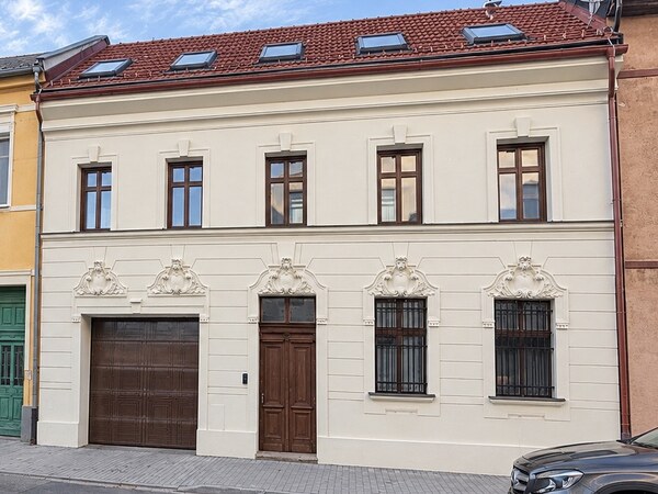 GRAVITAS | 4-izbový byt (apartmán) v Starom Meste na Čajakovej ul.