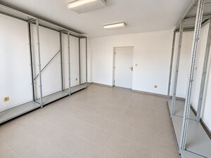GRAVITAS | PRENÁJOM SKLADOVÝCH PRIESTOROV – ZA STANICOU — foto 5