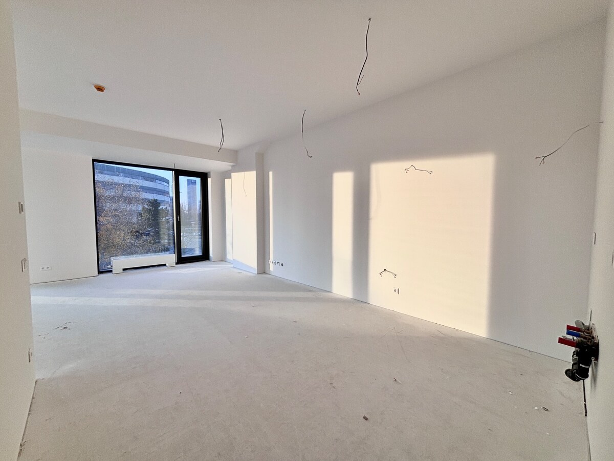 GRAVITAS | NA PREDAJ | 3izb. veľkometrážny ateliér | Prístavná ulica — foto 4