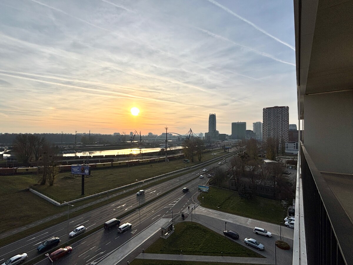 GRAVITAS | Na PREDAJ | 4izb. veľkometrážny ateliér | Prístavná ulica — foto 3