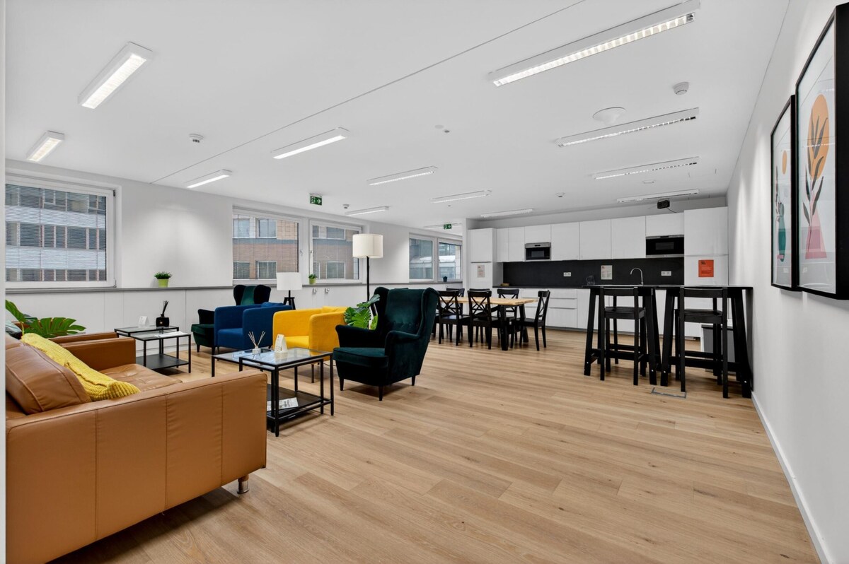 GRAVITAS | Kancelárie od 20m2 na PRENÁJOM | TOP biznis lokalita — foto 11