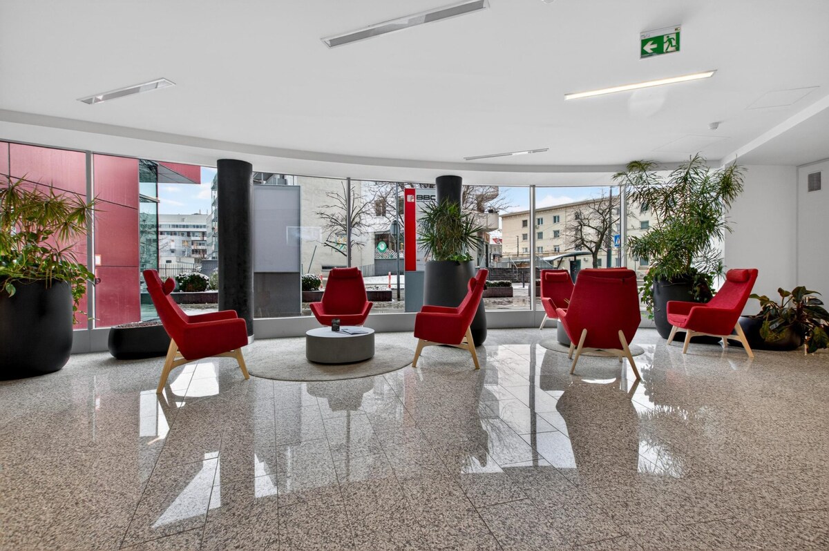 GRAVITAS | Kancelárie od 20m2 na PRENÁJOM | TOP biznis lokalita — foto 14