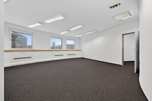 GRAVITAS | Kancelárie od 20m2 na PRENÁJOM | TOP biznis lokalita — foto 4