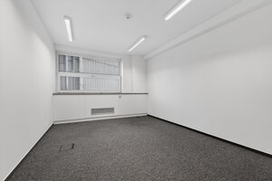 GRAVITAS | Kancelárie od 20m2 na PRENÁJOM | TOP biznis lokalita — foto 7