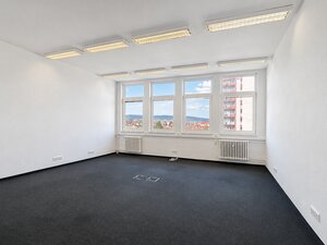 GRAVITAS | Kancelárie Prenájom od 20m2 | ul. Za Kasárňou | Nové Mesto — foto 4