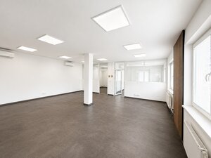 GRAVITAS | Prenájom skladovej haly s administratívnou prístavbou - BA — foto 6