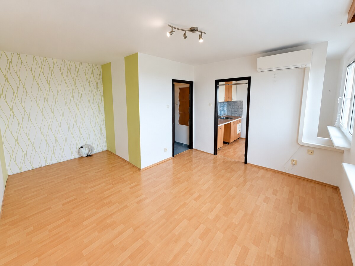 1-izbový byt s klimatizáciou a pivnicou | Hviezdna ulica, Šamorín — foto 5
