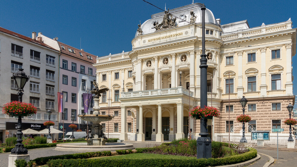 AXIS REAL | GARÁŽOVÉ STÁTIE V SAMOSTATNOM BOXE, DUNAJSKÁ ULICA — foto 10