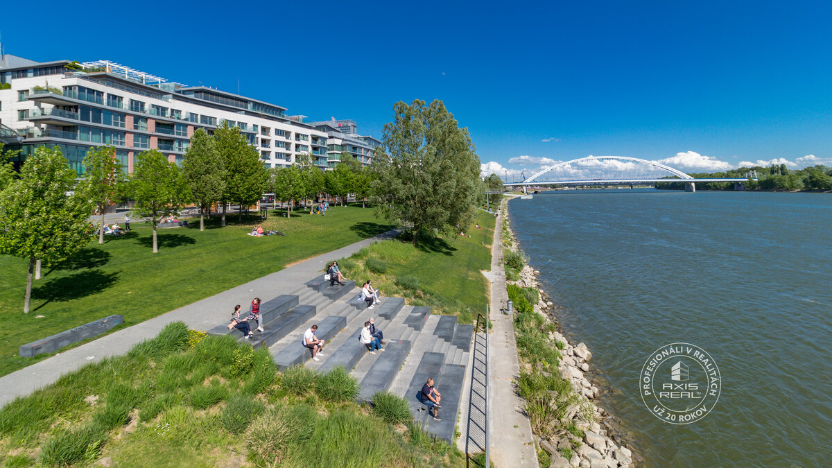 AXIS REAL | Moderný 2i apartmán, LODŽIA, PIVNICA, GARÁŽ, Panorama City — foto 25