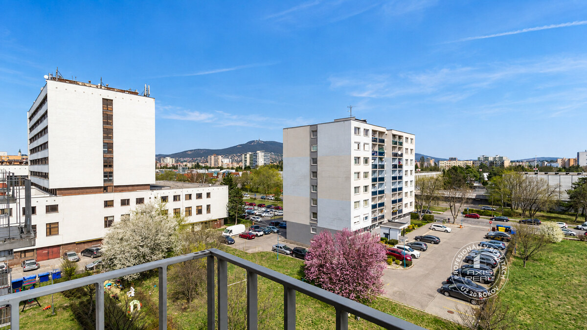 AXIS REAL |  Priestranný 4-izbový byt s TERASOU a GARÁŽOVÝM MIESTOM — foto 29