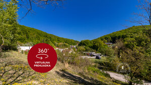 AXIS REAL | Pekný stavebný pozemok (859 m2) v Marianke — foto 1