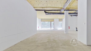 AXIS REAL | Dunajská obch. priestor 107 m2 z ulice, novostavba, garáž — foto 7