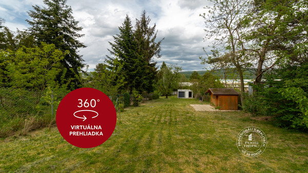AXIS REAL | Slnečná záhrada 901 m² s chatkou, Dúbravka – Polianky