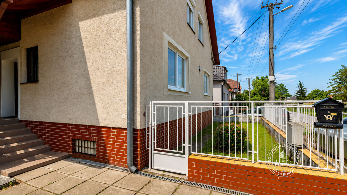 AXIS REAL | 5-izb. rodinný dom so záhradou, 605 m2, LOZORNO, Potočná — foto 30