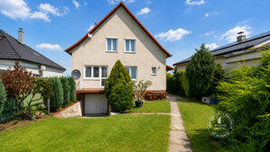 AXIS REAL | 5-izb. rodinný dom so záhradou, 605 m2, LOZORNO, Potočná — foto 2