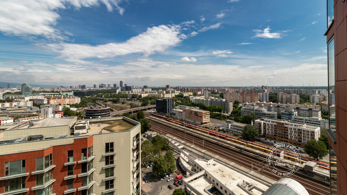 AXIS REAL | Krásny 2-izb. aprtmán, parking, Vienna Gate, Kopčianska — foto 18