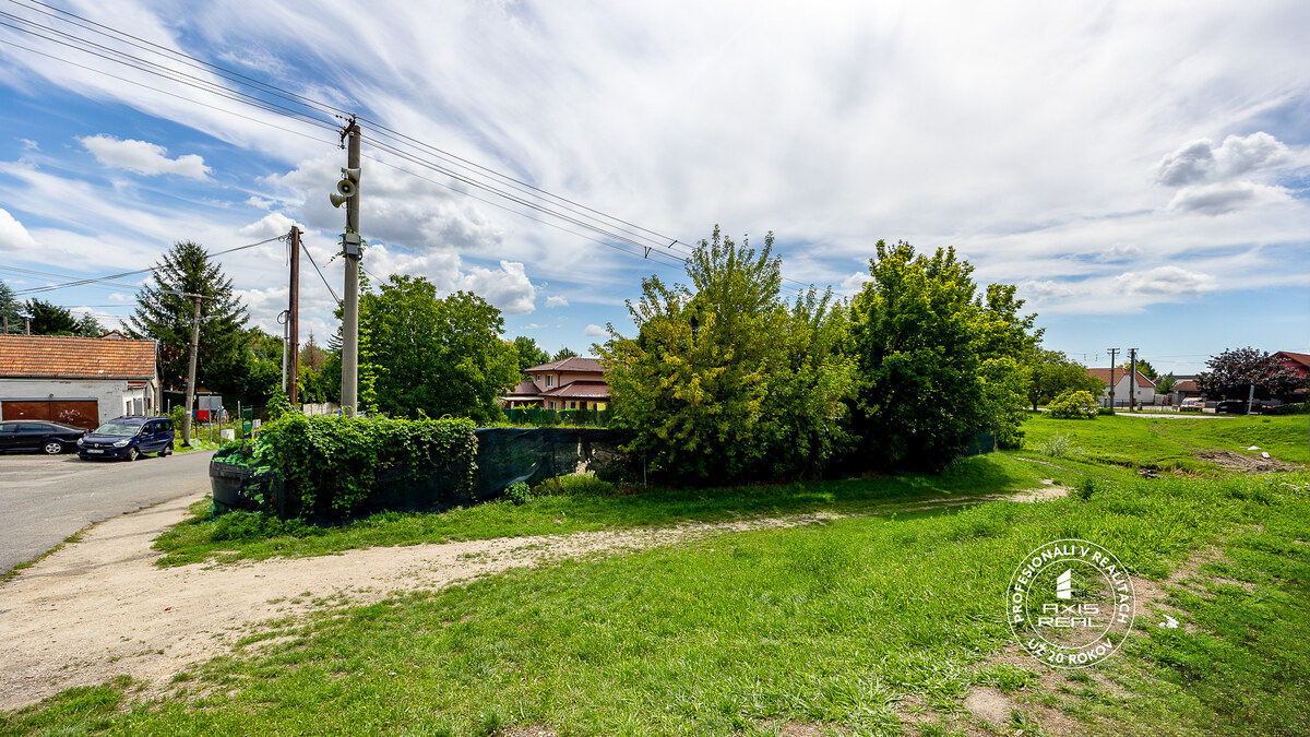 AXIS REAL | Stavebný pozemok (1.330 m2) Topoľový rad, Bernolákovo — foto 2