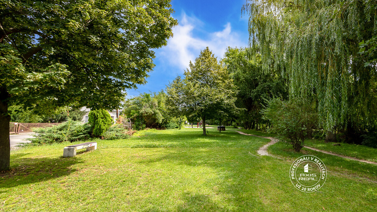 AXIS REAL | Stavebný pozemok (1.330 m2) Topoľový rad, Bernolákovo — foto 9