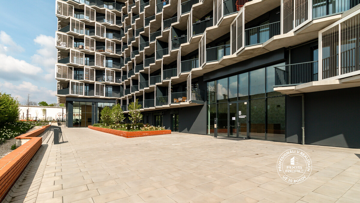 AXIS REAL | Novostavba GUTHAUS slnečný zariadený 1-izb. byt, balkón — foto 19