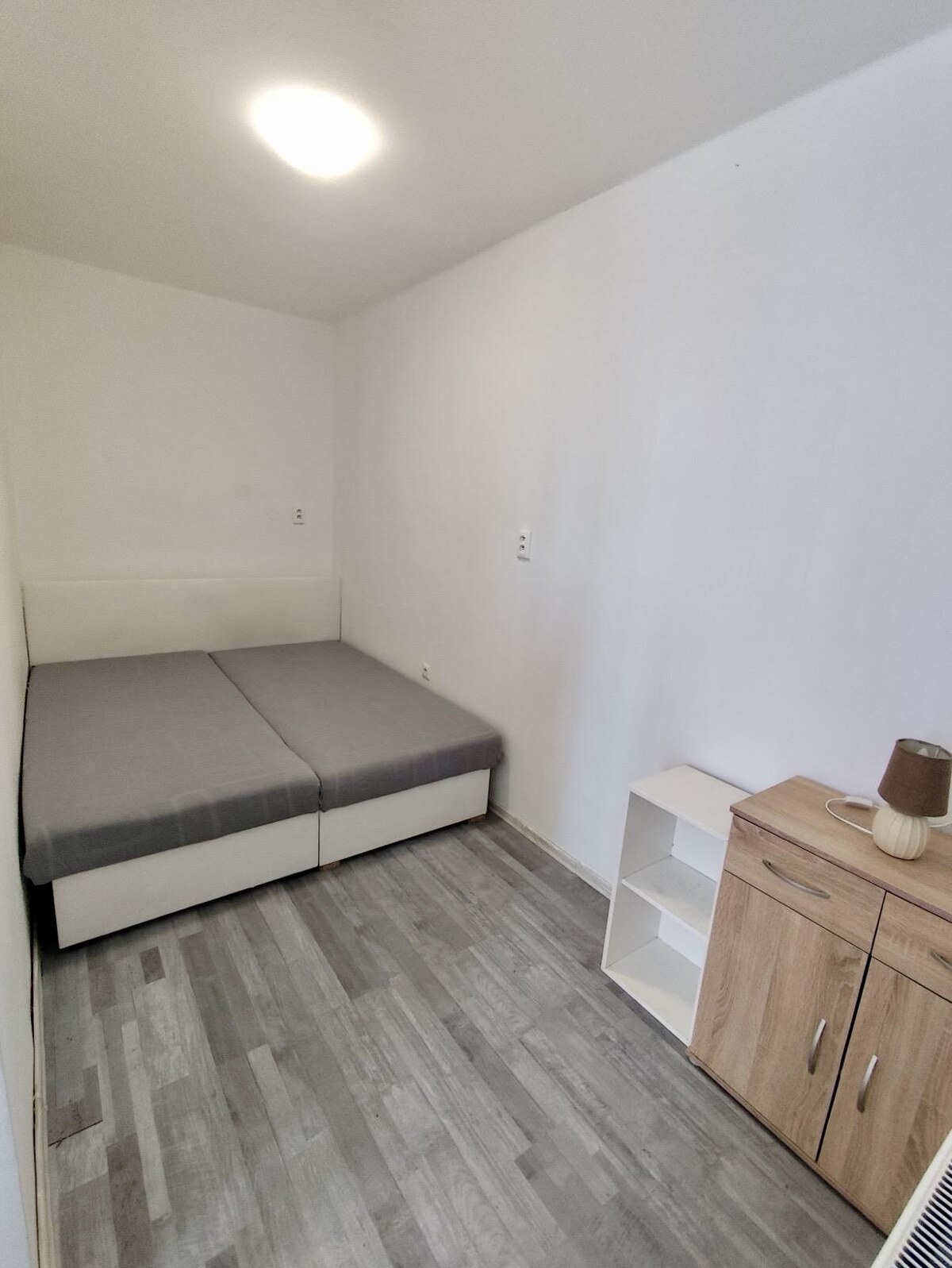 DOHODA MOŽNÁ! 1,5i byt s balkónom pripravený na okamžité bývanie — foto 4