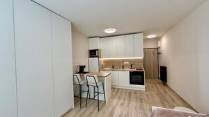 REZERVOVANÉ Moderný 1i byt s balkónom — foto 3