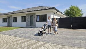 POSLEDNÝ VOĽNÝ DOM: 4i RD, 6a pozemok, Inovec, blízko D1 — foto 1
