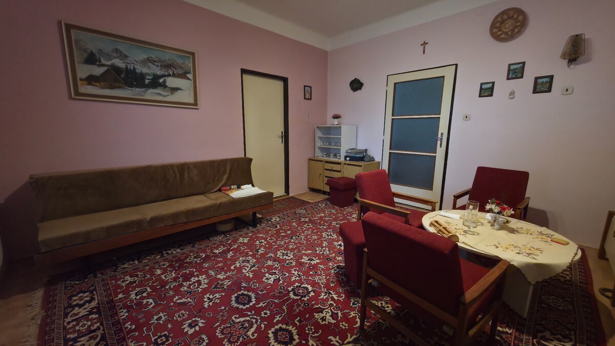 4i podpivničený  RD s garážou a studňou Križovany — foto 5