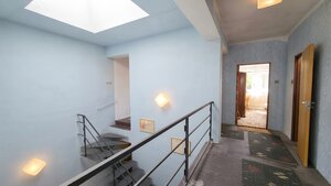 Slnečný 5i dom s veľkou záhradou a tichou lokalitou - ideálne bývanie — foto 11