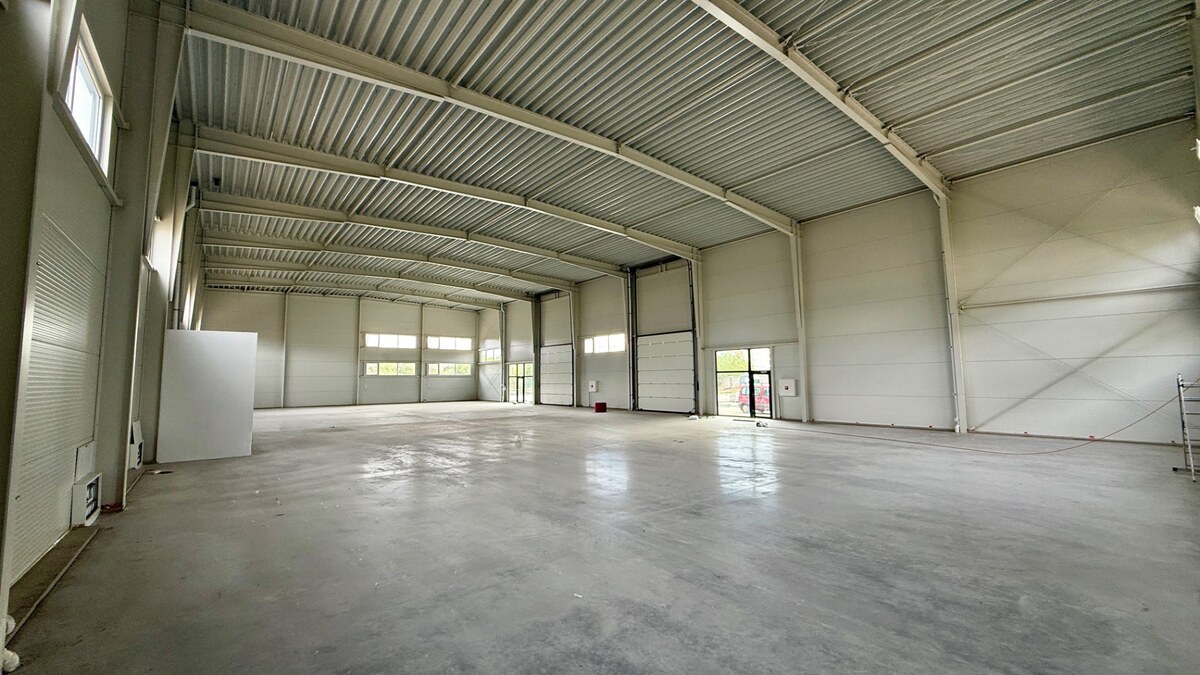 Prenájom showroom,  administratíva, výrobno - skladová hala, Trnava — foto 5