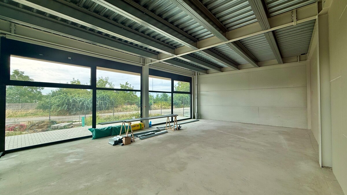 Prenájom showroom,  administratíva, výrobno - skladová hala, Trnava — foto 8
