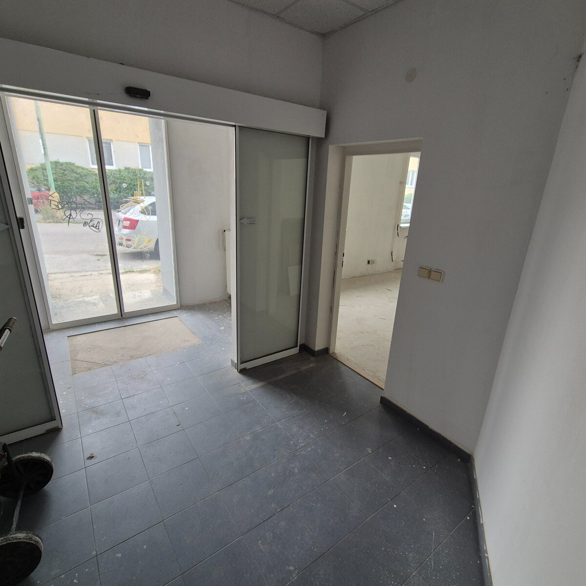 TIMA Real ponúka na prenájom priestor v administratívnej budove — foto 18