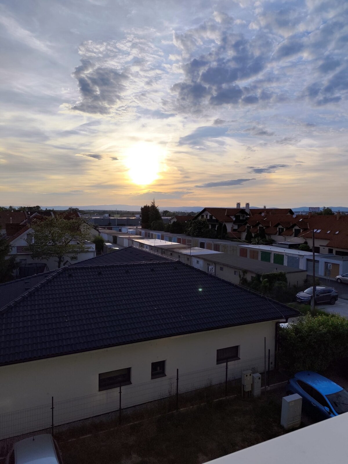 Predané - Slnečný 2i byt v širšom centre mesta Senec — foto 8