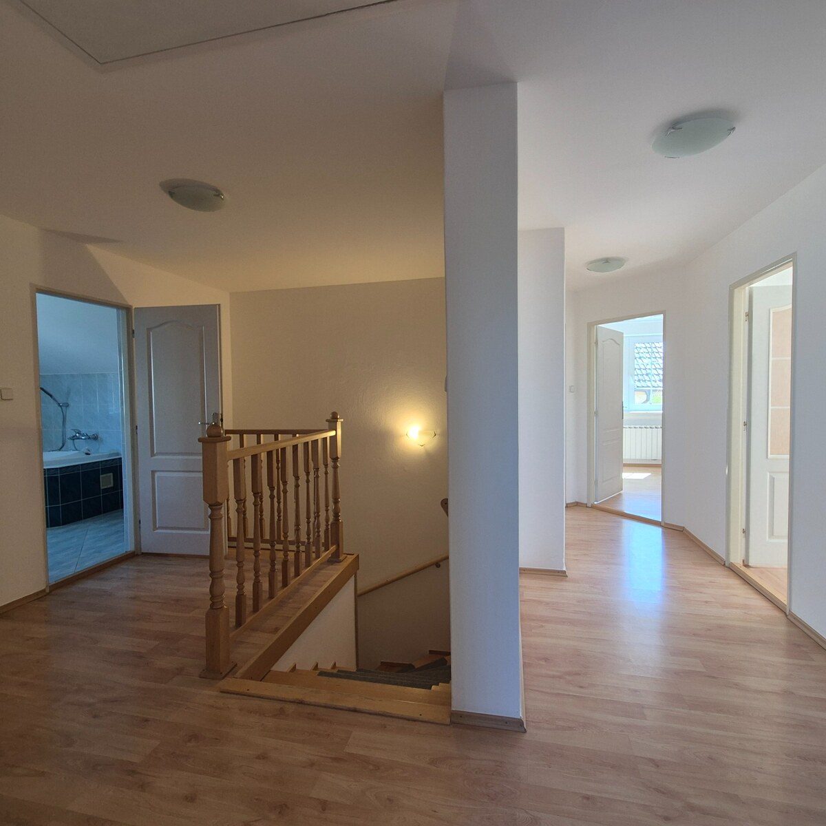 REZERVOVANÉ - TIMA Real ponúka na predaj veľký 6 i rodinný dom — foto 11