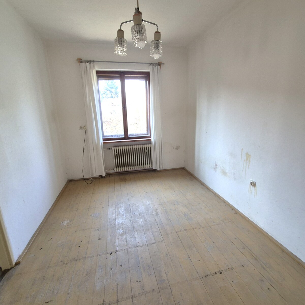 REZERVOVANÉ* na predaj 3i rodinný dom, 6á pozemok, Čataj — foto 14