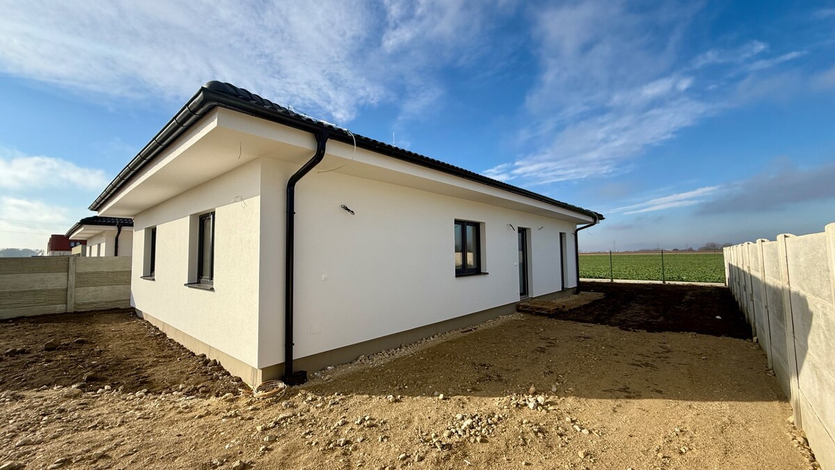 REZERVOVANÉ* novostavba 4i bungalovu, Topoľnica — foto 3