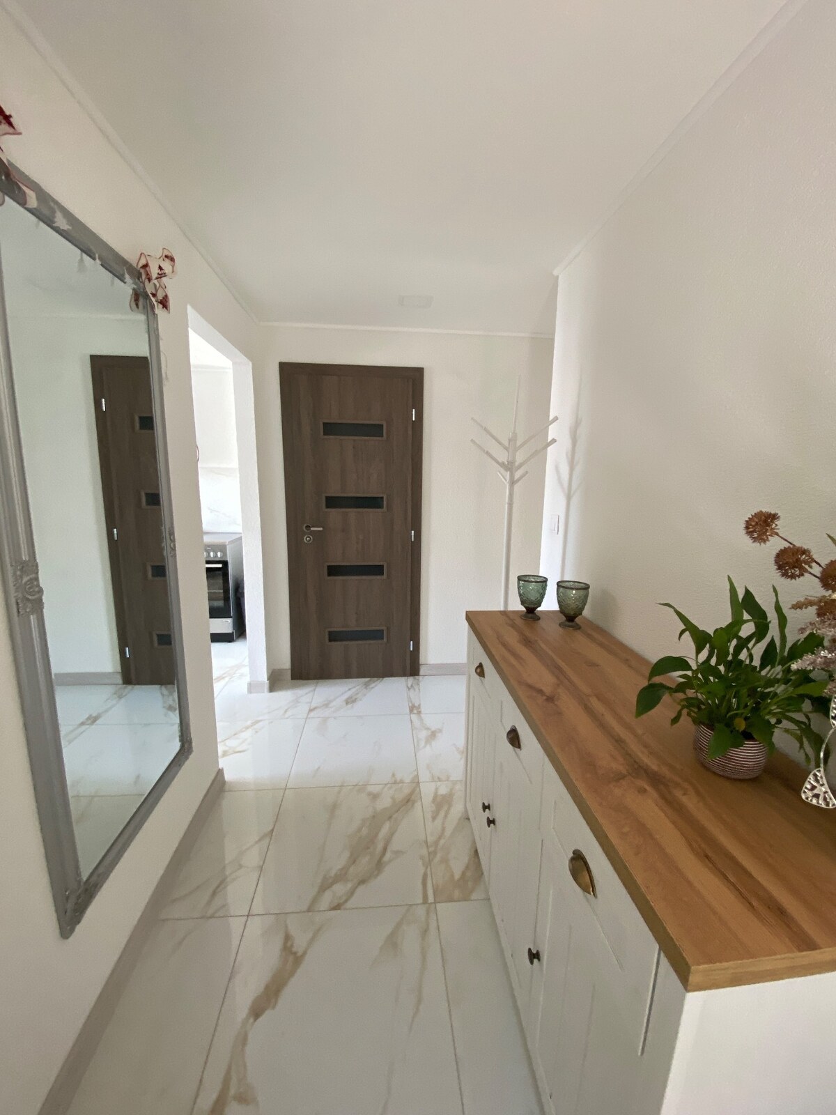 REZERVOVANÉ - EXKLUZÍVNE - Novostavba kompletne zariadeného 3i bytu, — foto 9
